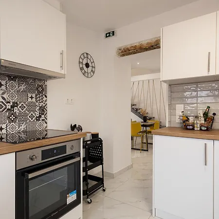 Artemis House Corfu Town Vakantiehuis *